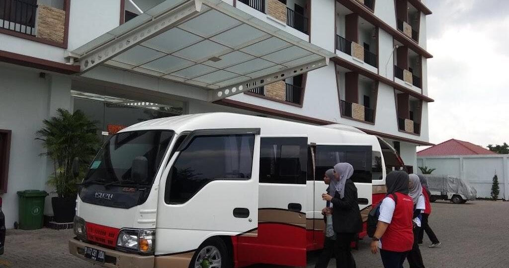 sewa transport di medan