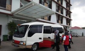 sewa transport di medan