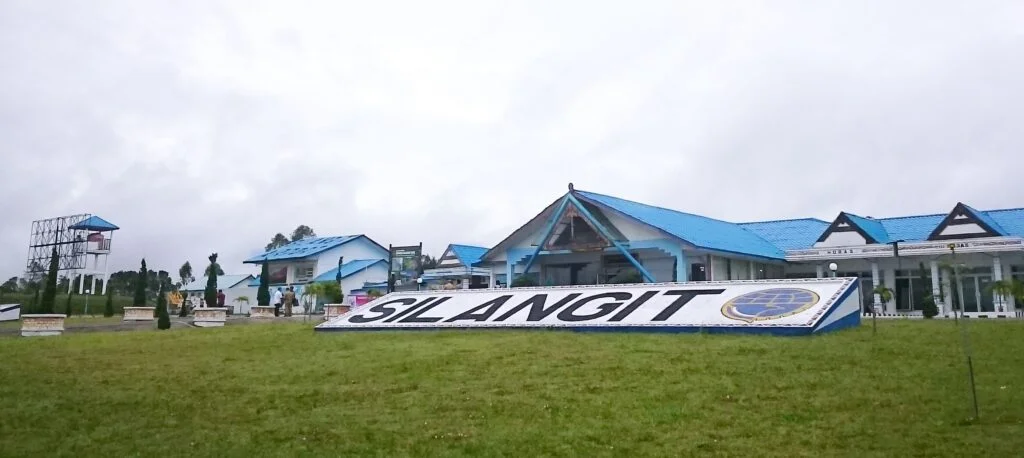 Bandara Silangit Balige
