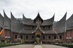 4D3N Padang Bukit Tinggi Tour