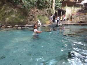 Tempat wisata Aek Manik