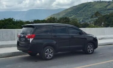 Sewa Innova Reborn Medan