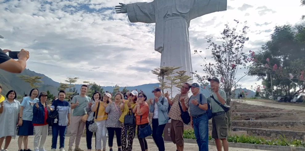 Paket Wisata Medan -Danau Toba - Sibea Bea