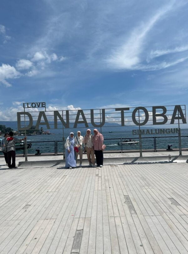 Tour Medan Danau Toba